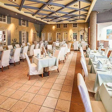 Hotel Bredeney 4*