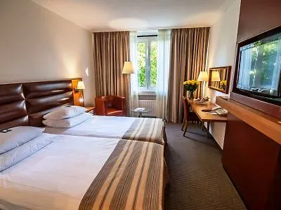 Bredeney 4* Έσσεν