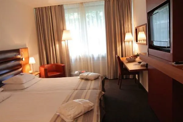 Hotel Bredeney 4*